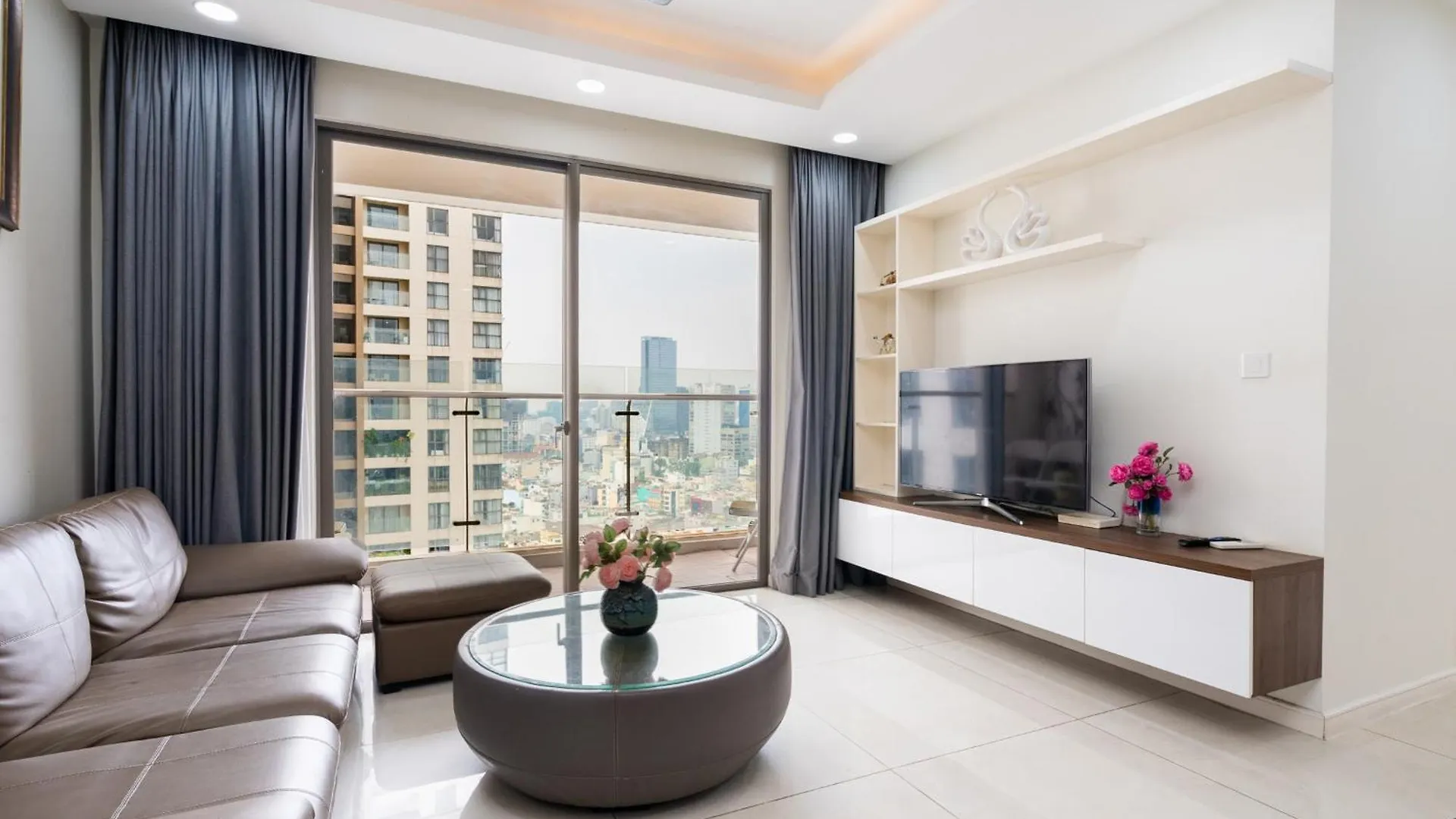 Helios Riverside Apartment Ho Chi Minh City 0*,