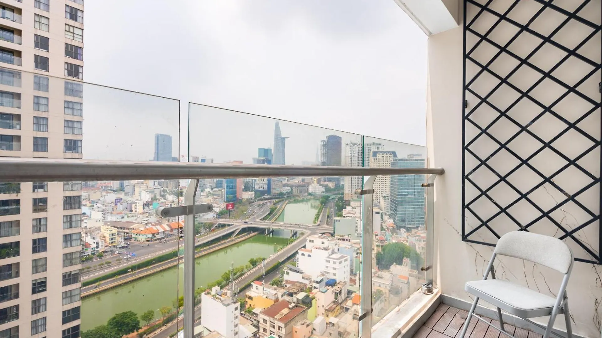 Helios Riverside Apartment Ho Chi Minh City